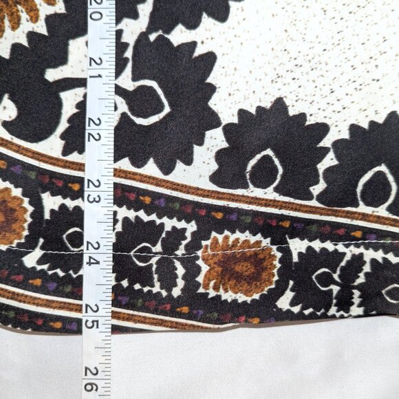 NWOT Farm Rio | Flower Tapestry Blouse in Cream & Black | Size XS - Picture 13 of 14